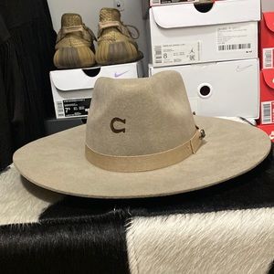 Charlie one horse western felt